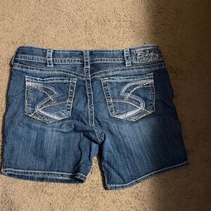 Silver Jeans Women's Classic Blue Jean Shorts